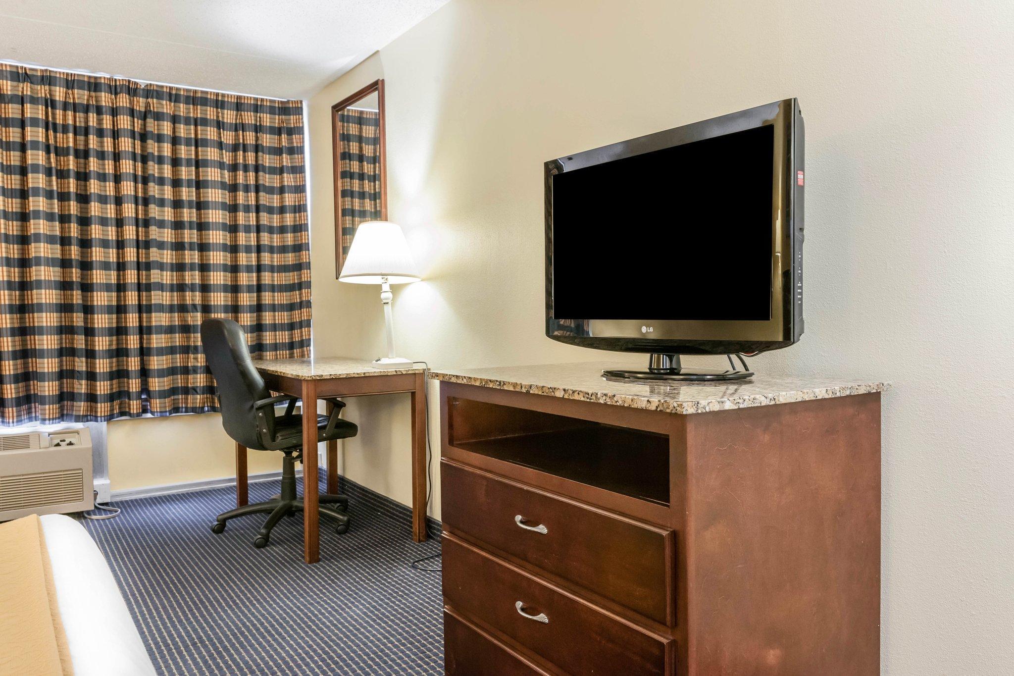 Quality Inn & Suites Lafayette I-65 Exterior foto